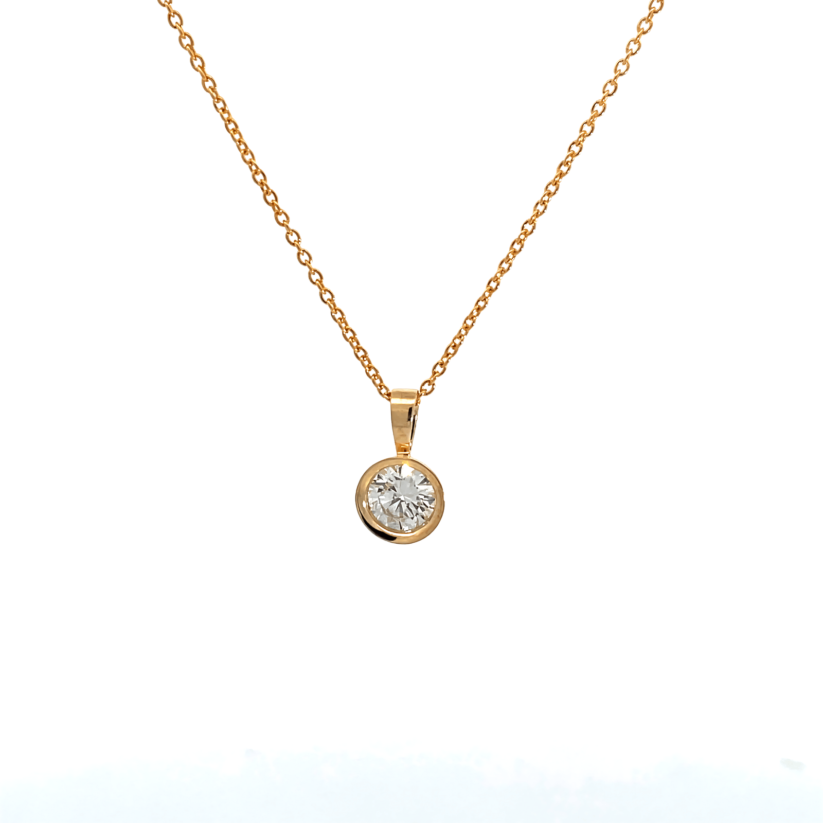 9K Yellow Gold Pendant with Round Lab Grown Diamond 0.79 Carat