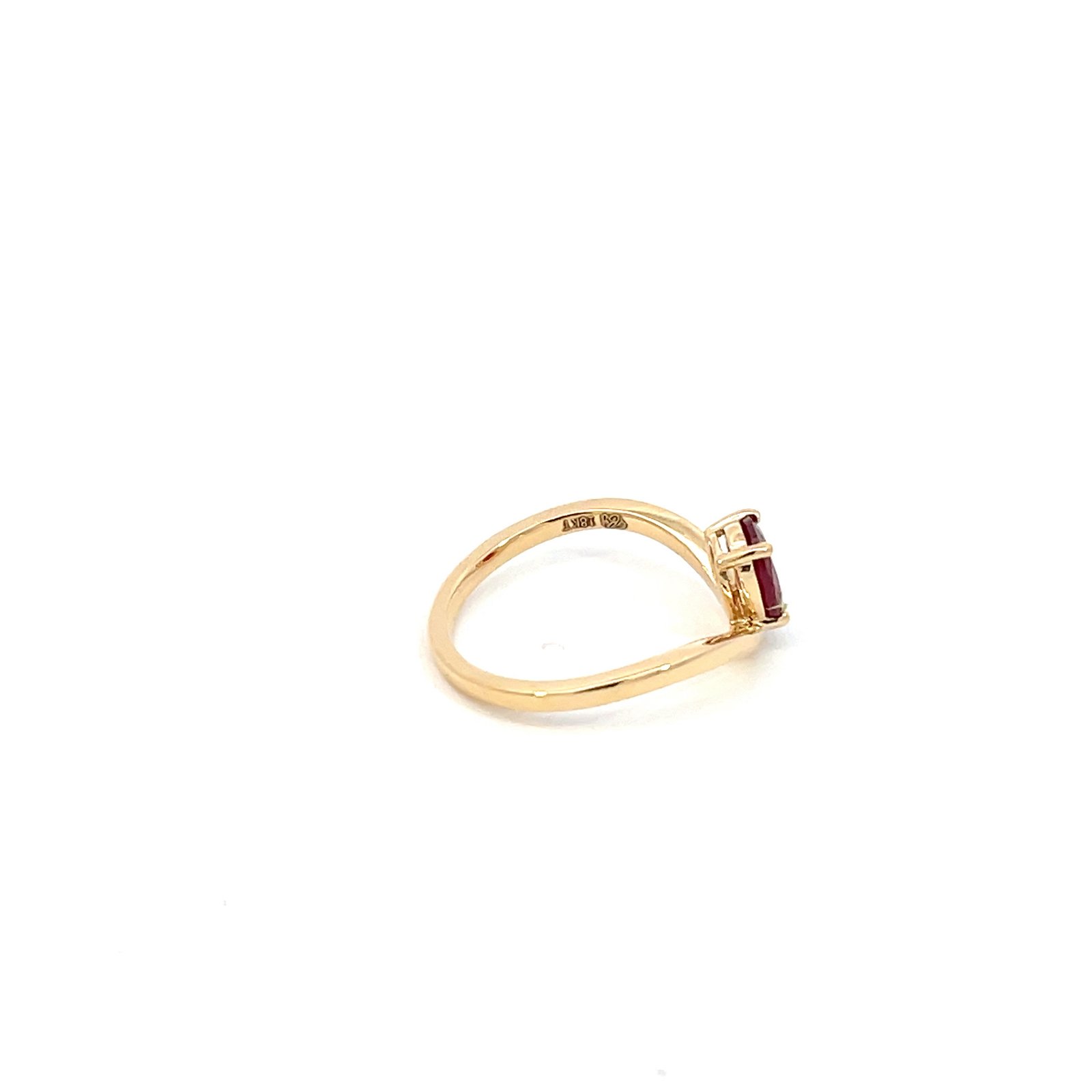 18KT Yellow Gold Ring with 0.99 Carat Mozambique Ruby - Image 4