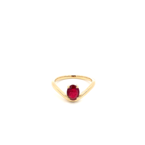 18KT Yellow Gold Ring with 0.99 Carat Mozambique Ruby