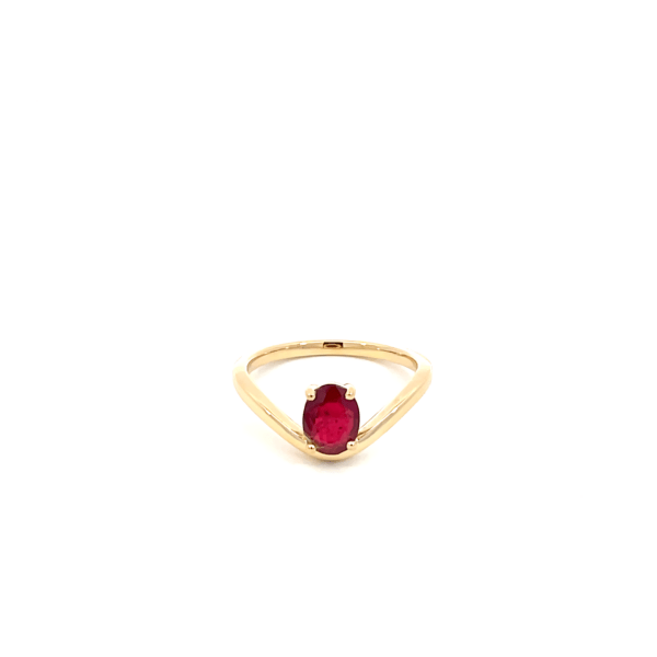 18KT Yellow Gold Ring with 0.99 Carat Mozambique Ruby