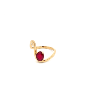 18KT Yellow Gold Ring with 1.49 Carat Mozambique Ruby and Diamond