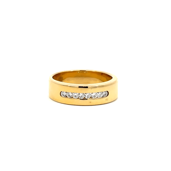 18K Yellow Gold Men’s Ring with Cubic Zirconia