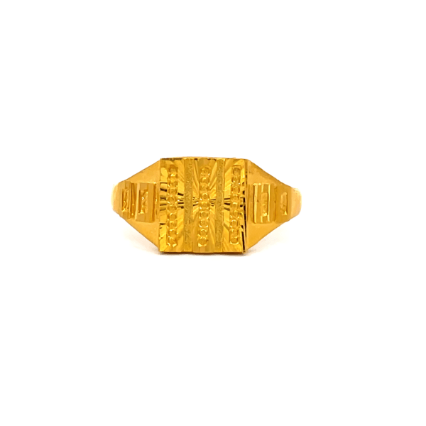 22K Yellow Gold Ring (Ring size T.5)