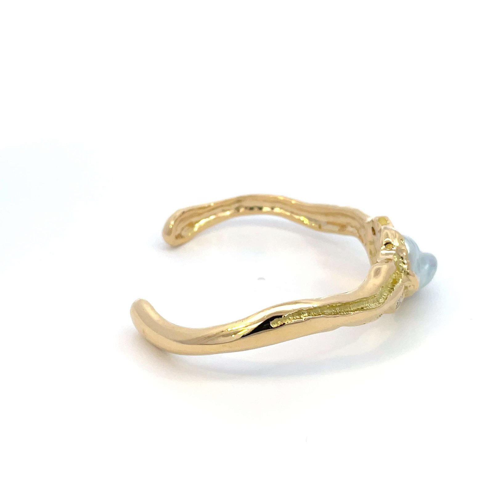 18K Yellow Gold Charlotte Bracelet with Broome Keshi Pearl and Australian Diamonds - Image 3