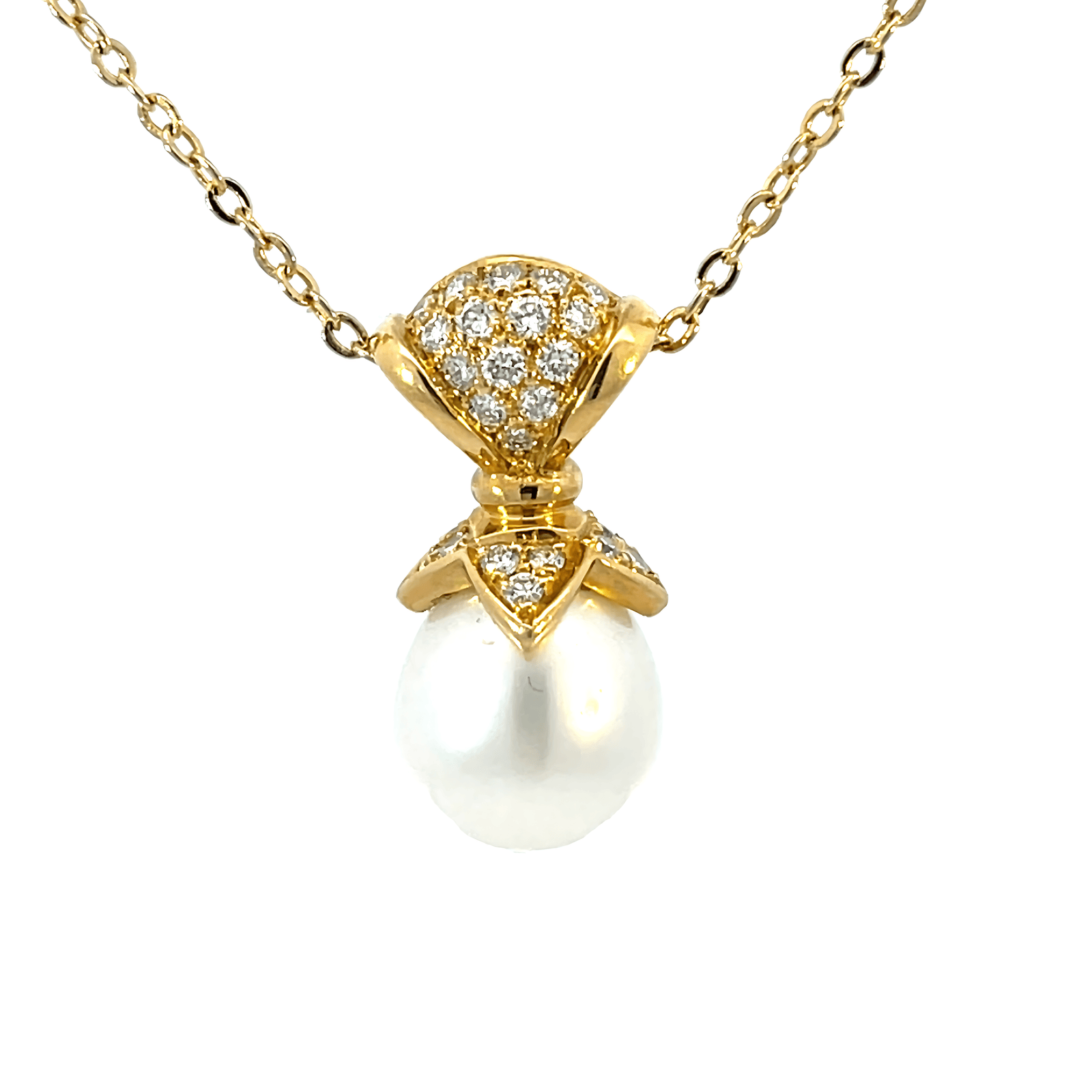 18K Yellow Gold Pendant with Cultured South Sea Pearl and 27 Round Diamonds TDW 0.46 Carat