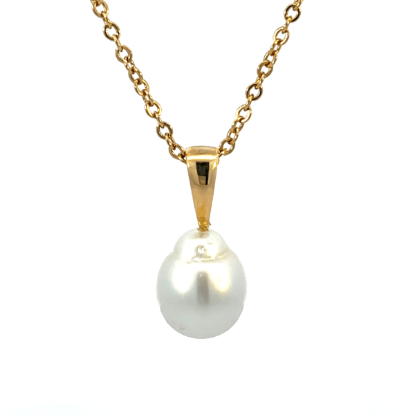 18K Yellow Gold Pendant with Cultured South Sea 10mm Pearl