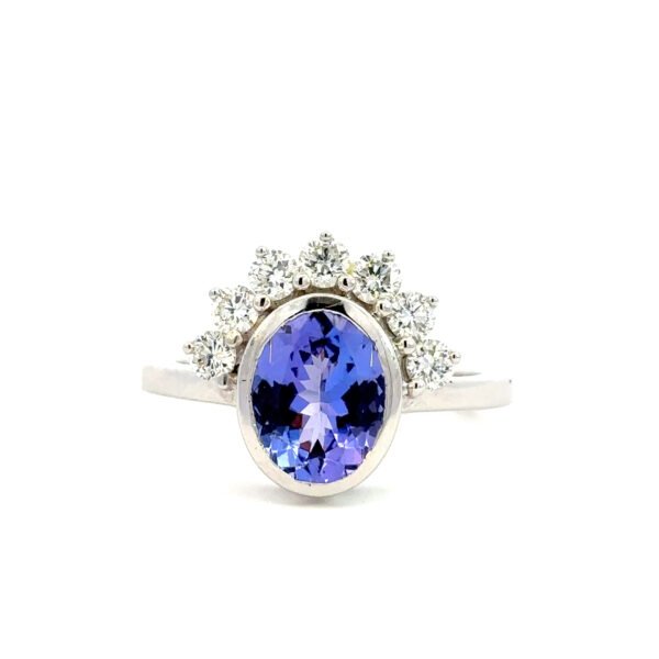 18K White Gold Ring with Oval Tanzanite 1.75ct and 7 White Round Diamonds TDW 0.52ct