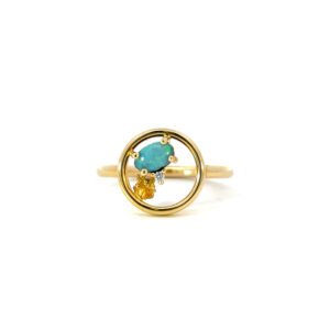 18K Yellow Gold Ring with Doublet Opal, Nugget and Diamond
