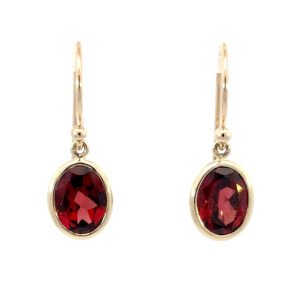 9K Yellow Gold Stud Earrings with Oval Natural Garnets