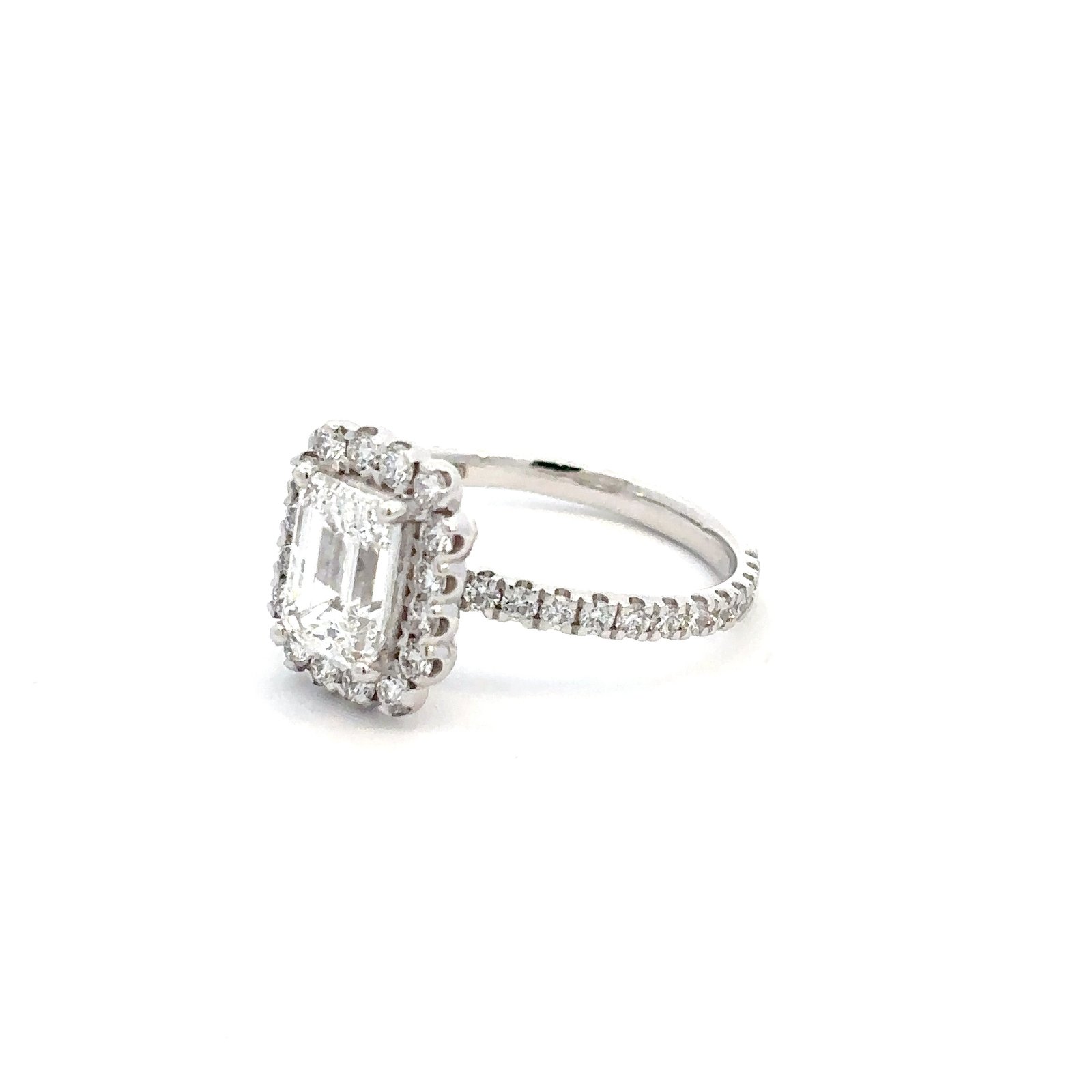 Platinum Ring with Lab Grown Emerald cut Diamond 1.52ct and 40 Round Diamonds TDW 0.72ct - Image 2