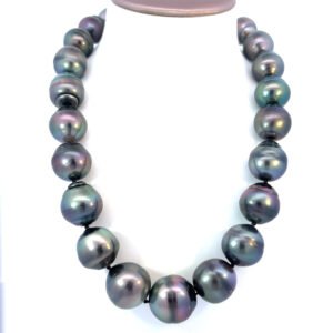 18K White Gold Necklace with Natural Black Tahitian Pearls 10mm-14.4mm 45cm