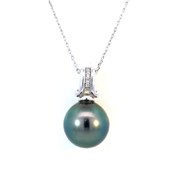 18K White Gold Pendant with Tahitian Pearl 12.95mm and 6 Round Diamonds TDW 0.05 Carat