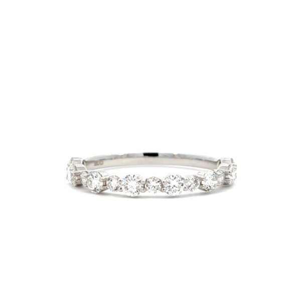 18K White Gold Ring with 15 Round Lab Grown Diamonds TDW 0.76 Carat