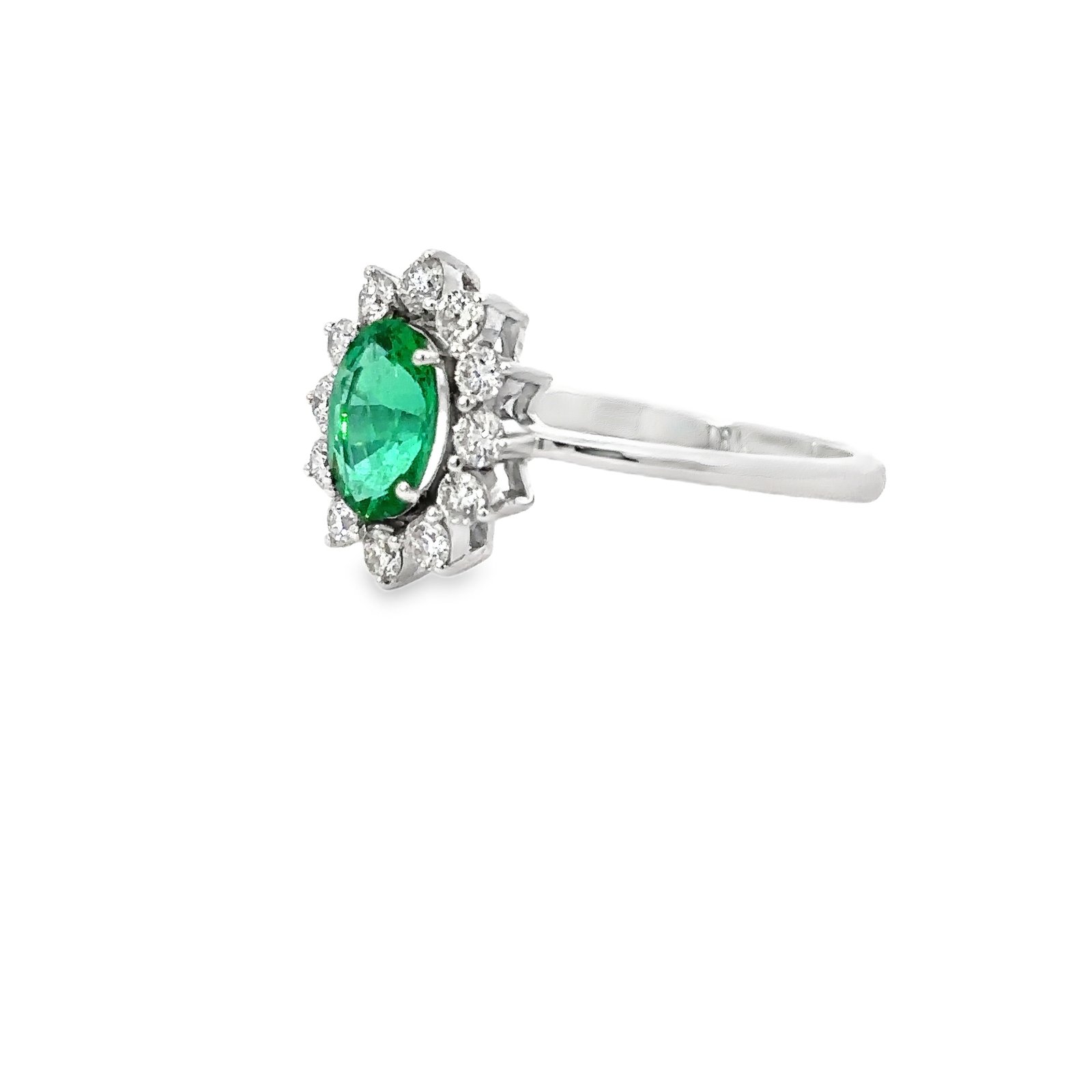 18K White Gold Ring with Oval Zambian Emerald 0.66ct and 12 Round Diamonds TDW 0.31ct - Image 2
