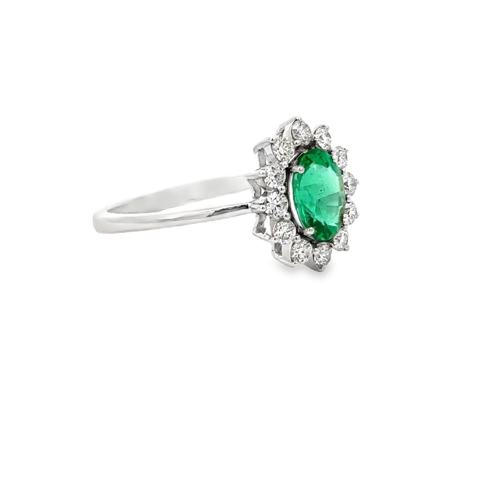 18K White Gold Ring with Oval Zambian Emerald 0.66ct and 12 Round Diamonds TDW 0.31ct - Image 3