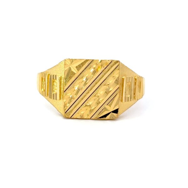 22K Yellow Gold Ring (Ring size U)
