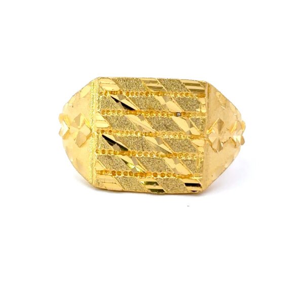 22K Yellow Gold Ring (Ring size V)