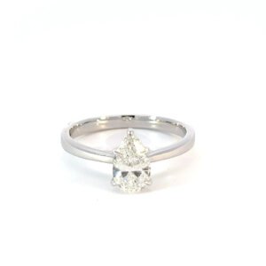 18K White Gold Ring with Lab Grown Pear cut Diamond 0.92 Carat