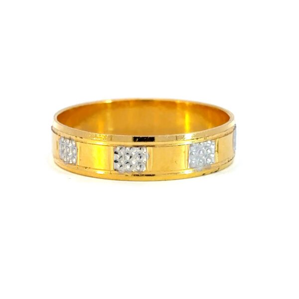 22K Two-Tone Fancy Ring