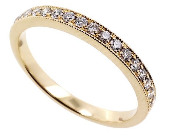 18K Yellow Gold Ring with 17 Natural Round White Diamonds TDW 0.323 Carat