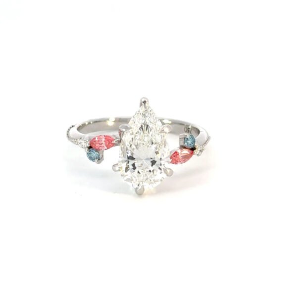 18K Yellow Gold Ring with Multi-colured Lab Grown Diamonds TDW 2.24 Carat
