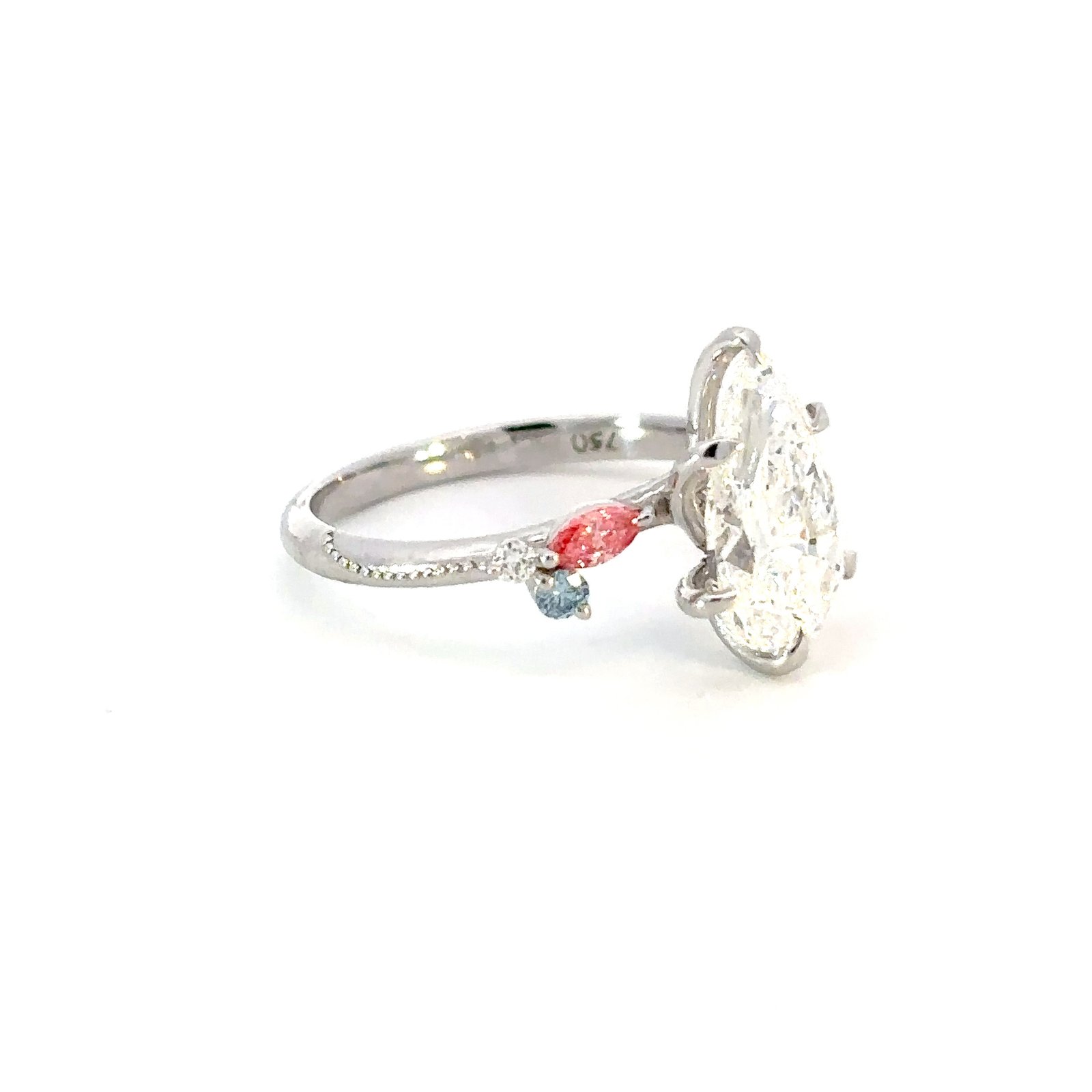 18K Yellow Gold Ring with Multi-colured Lab Grown Diamonds TDW 2.24 Carat - Image 3