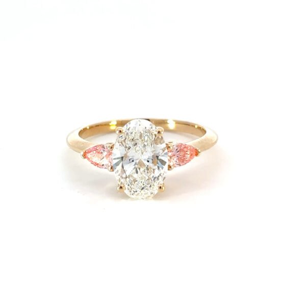 18K Yellow Gold Ring with Oval Lab Grown Diamond 2.03ct and 2 Pear cut Pink Diamonds TDW 0.4 Carat