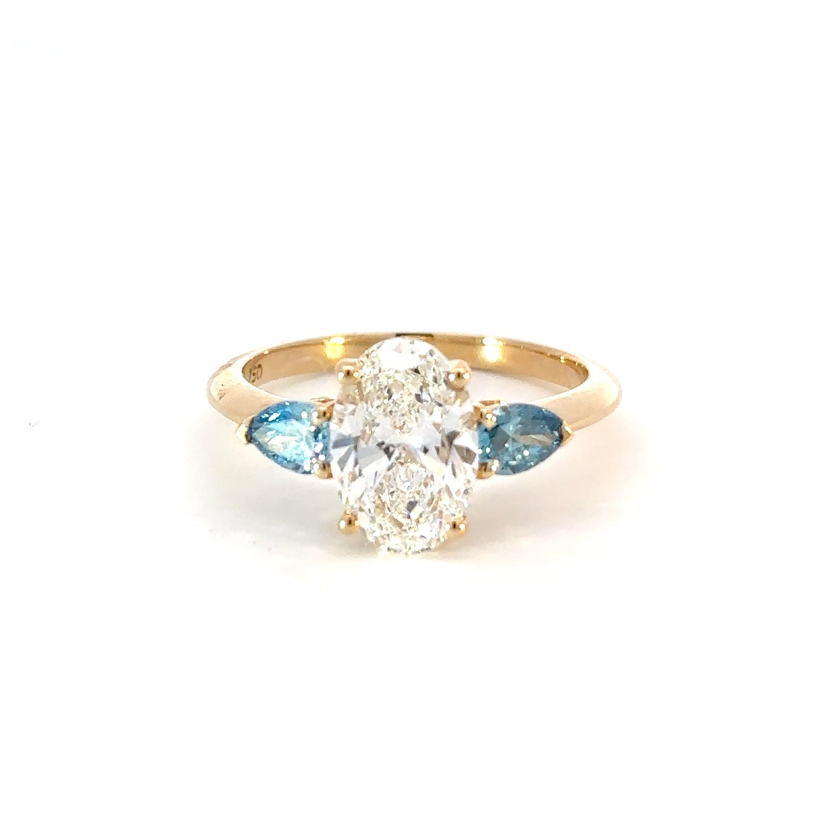 18K Yellow Gold Ring with Oval Lab Grown Diamond 2.02ct and 2 Pear cut Blue Diamonds TDW 0.39 Carat