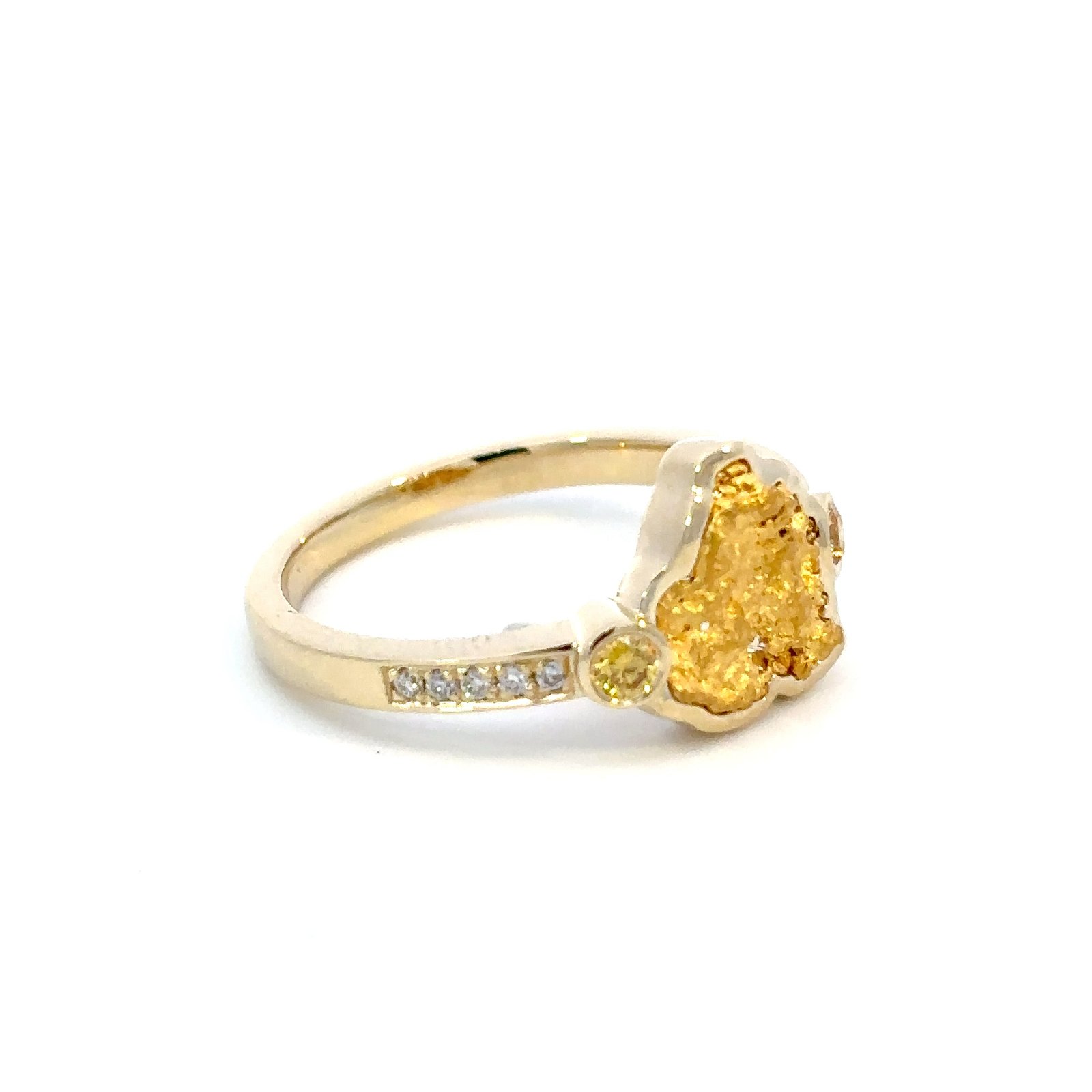 9K Yellow Gold Ring with Australian Nugget 0.9g 2 Round Yellow Diamonds TDW 0.13 Carat and 10 Round White Diamonds TDW 0.07 Carat - Image 3
