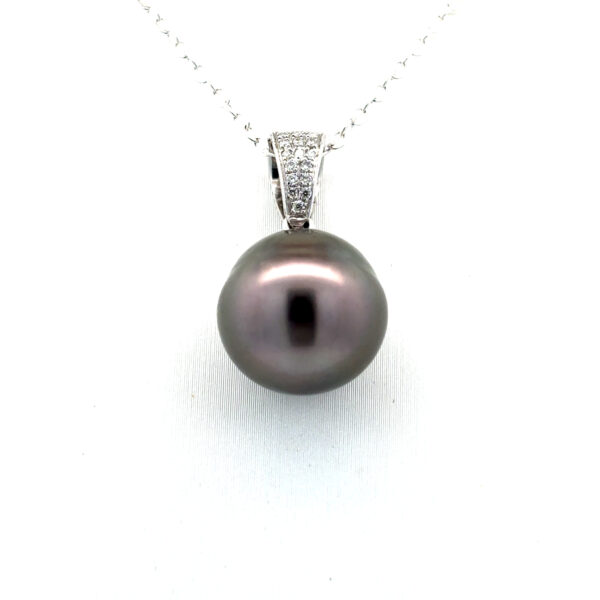 18K White Gold Pendant Black Tahitian Pearl 13mm and 16 Round White Diamonds TDW 0.07 Carat