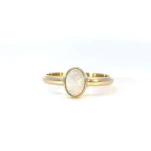 9K Yellow Gold Ring Solid Australian Opal from Coober Pedy