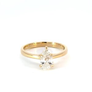 18K Yellow Gold Ring Lab Grown Diamond 0.90 Carat