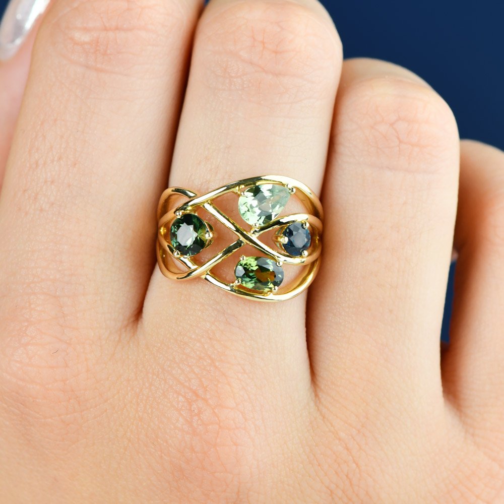 9K Yellow Gold Ring with Light Green, Green and Blue Baquette Sapphires - Image 2