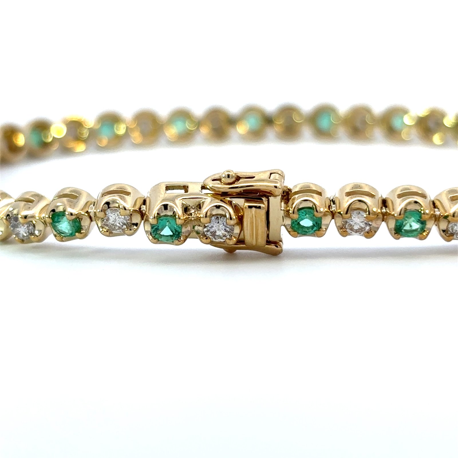 9K Yellow Gold Bracelet 22 Diamonds 1.11 Carat, Emeralds 1.20 Carat - Image 3