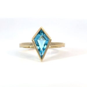 9K Yellow Gold Ring Swiss Topaz 1.25 Carat