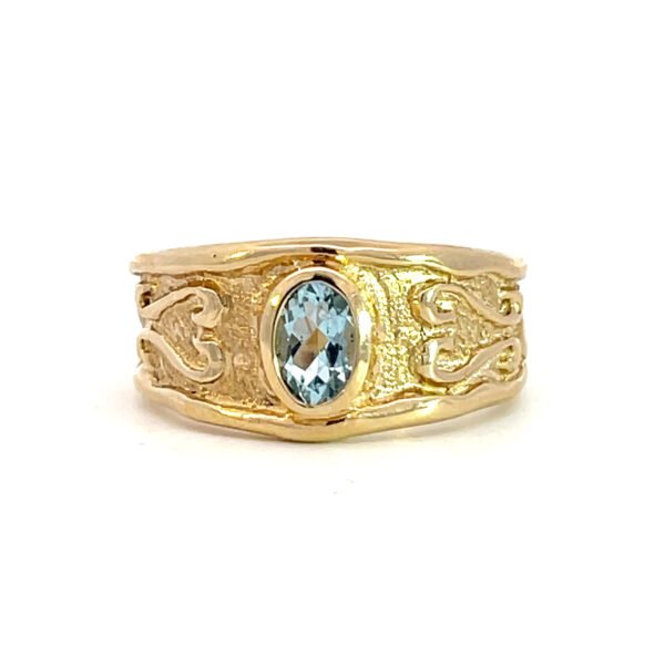 9K Yellow Gold Ring Aquamarine 0.45 Carat