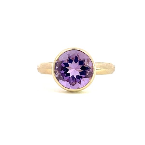 9K Yellow Gold Amethyst Ring