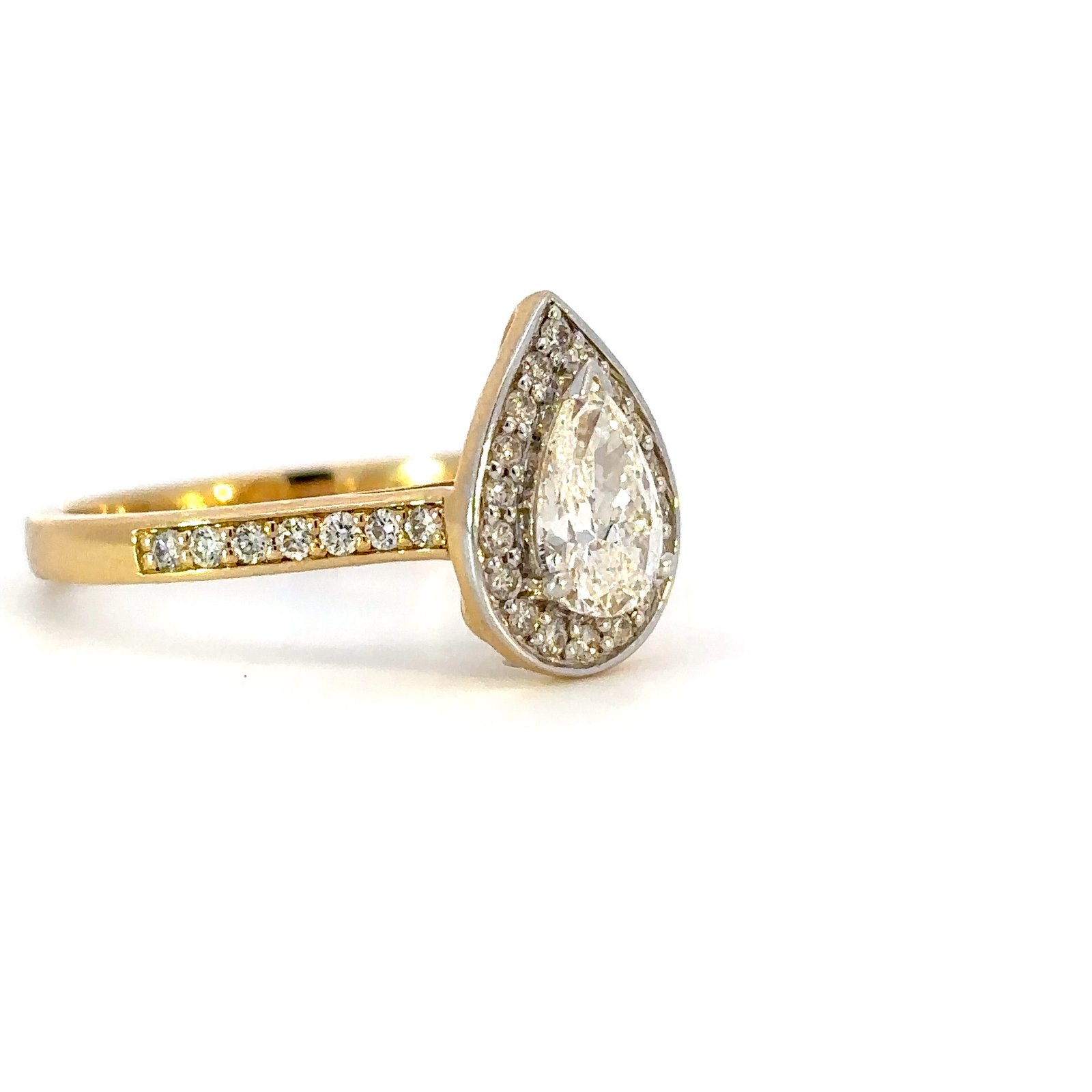18K Yellow Gold Ring with Pear cut White Diamond 0.70 Carat and 32 Round White Diamonds TDW 0.31 Carat - Image 3