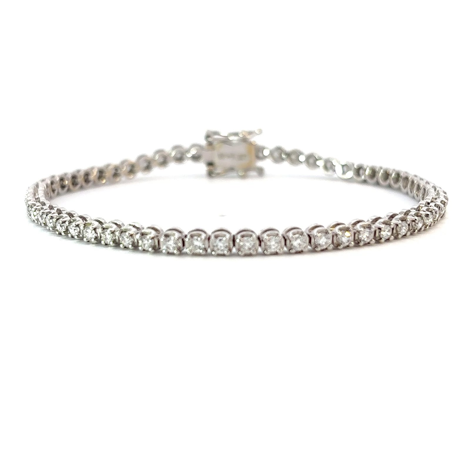 18K White Gold Tennis Bracelet with 58 Round Lab-grown Diamonds TDW 1.51 Carat - Image 2