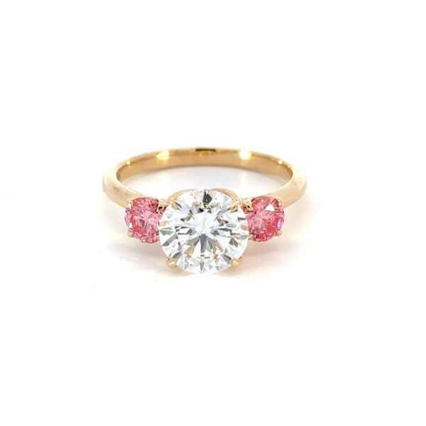 18K Yellow Gold Ring with Round Lab Grown Diamond 2.0ct and 2 Round Pink Diamonds TDW 0.64 Carat
