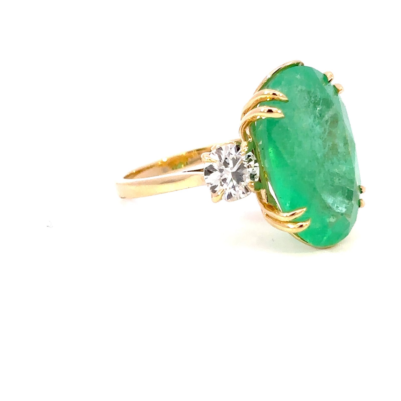 18K Yellow Gold Ring Oval Emerald 13.23 Carat 2 Round White Diamonds TDW 1.6 Carat - Image 3