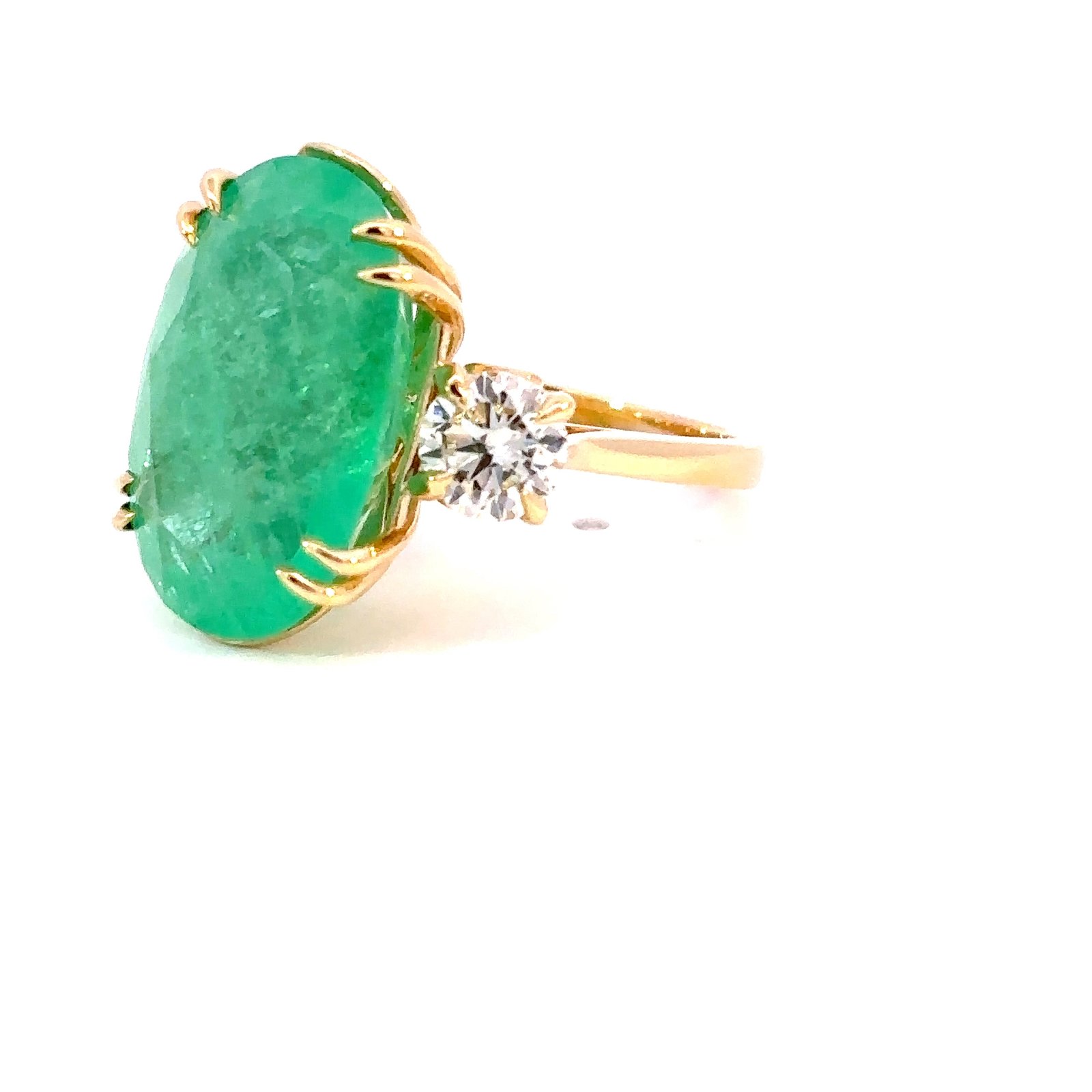 18K Yellow Gold Ring Oval Emerald 13.23 Carat 2 Round White Diamonds TDW 1.6 Carat - Image 2
