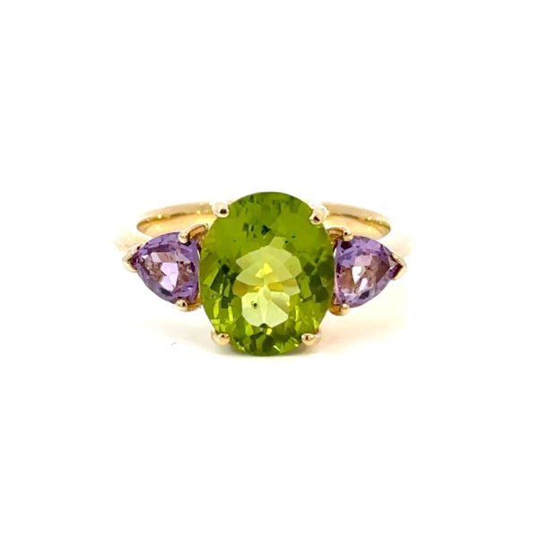 9K Yellow Gold Ring Oval Peridot 3.7 Carat 2 Trillion cut Amethyst TCW 0.84 Carat