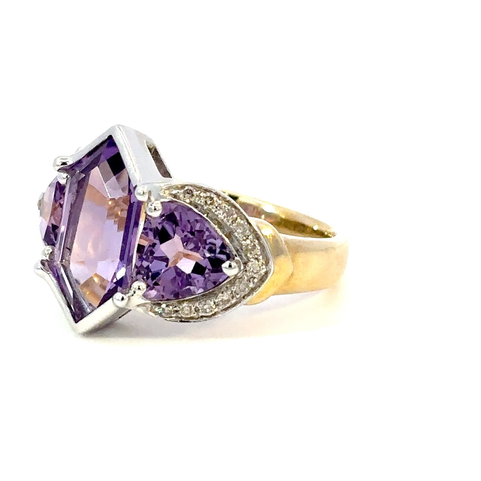 9K Yellow Gold Ring Multi-shaped Amethyst TCW 5.16 Carat White Diamonds TDW 0.17 Carat - Image 2
