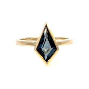 9K Yellow Gold Blue Topaz Ring