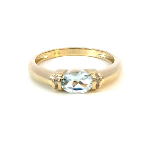 9K Yellow Gold Ring Oval Aquamarine 0.6 Carat White Diamonds TDW 0.04 Carat