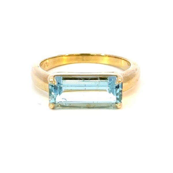 9K Yellow Gold Ring Aquamarine 2.85 Carat